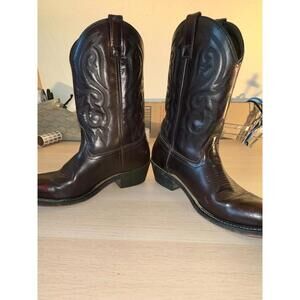 Cody James -Brown Leather Cowboy Boots – Men’s Size 8.5D – Western Stitch